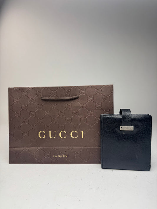 Vintage Gucci leather wallet black