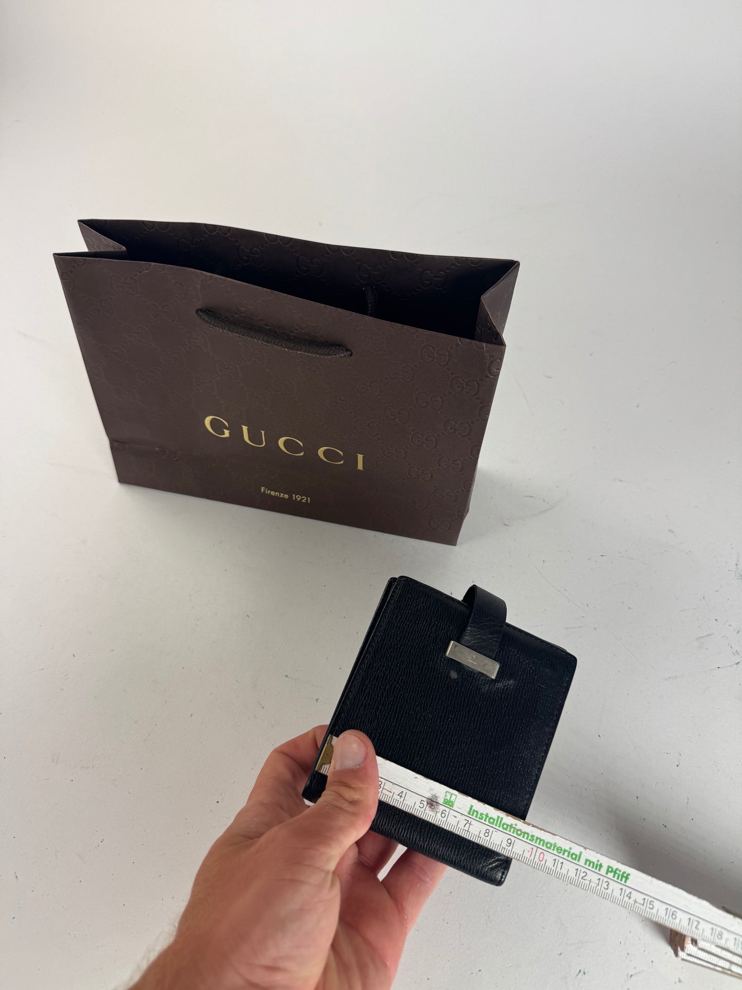 Vintage Gucci leather wallet black