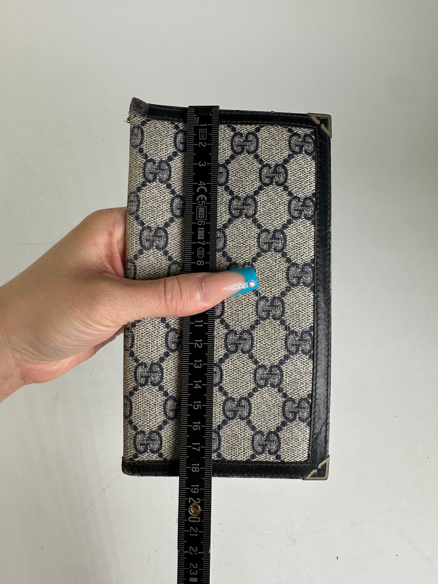 Vintage Gucci GG Supreme Canvas Wallet Beige Navy