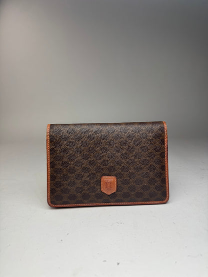 Pochette vintage Celine Triumphe monogramme marron