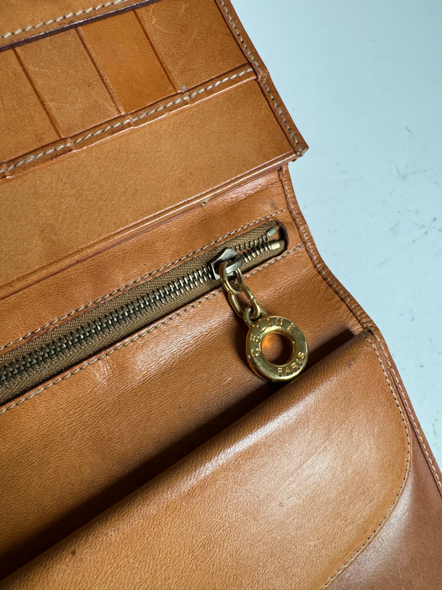 Pochette vintage Celine Triumphe monogramme marron