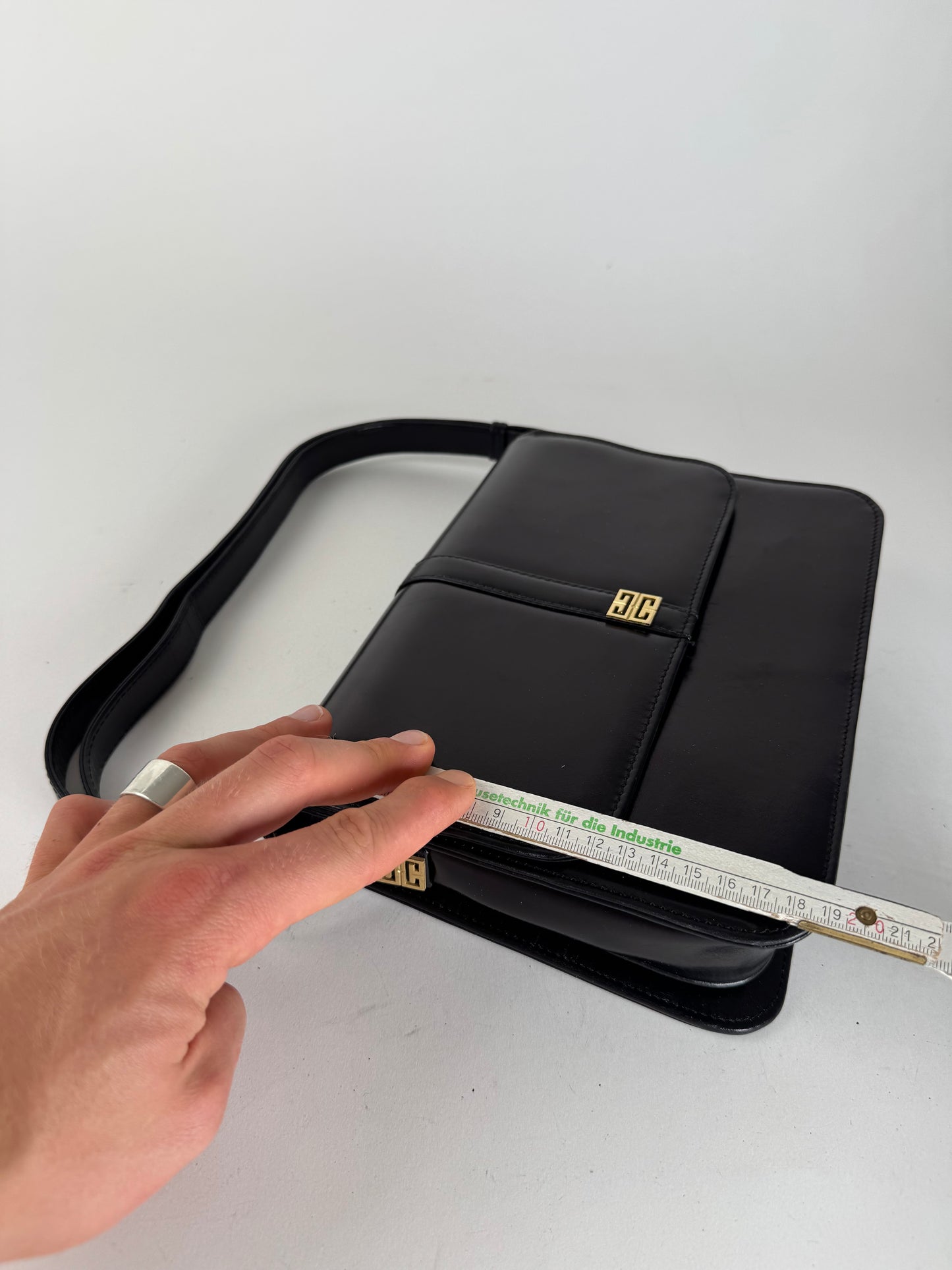 Vintage 2Way Givenchy 4G Leather Bag black