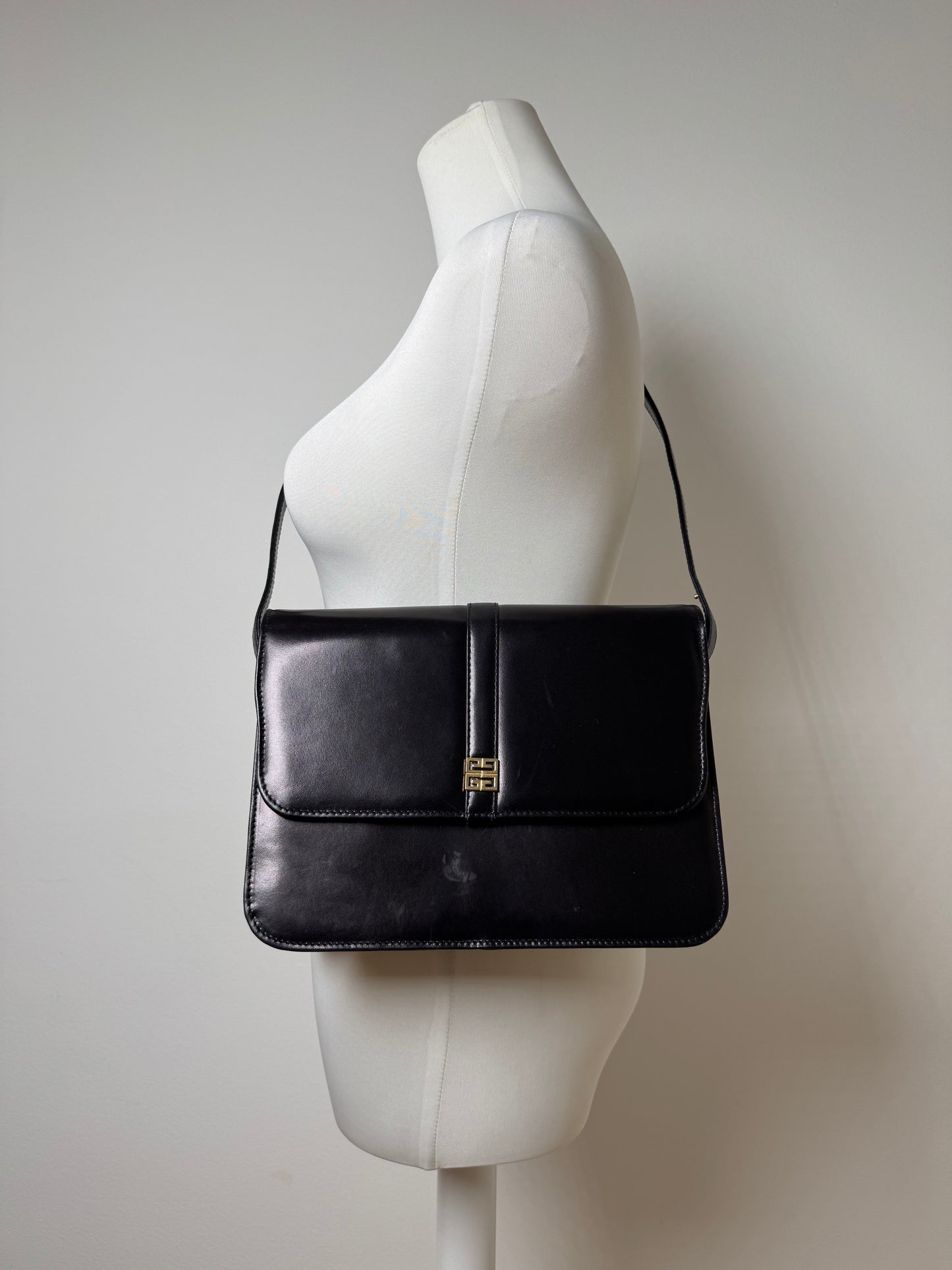 Vintage 2Way Givenchy 4G Leather Bag black