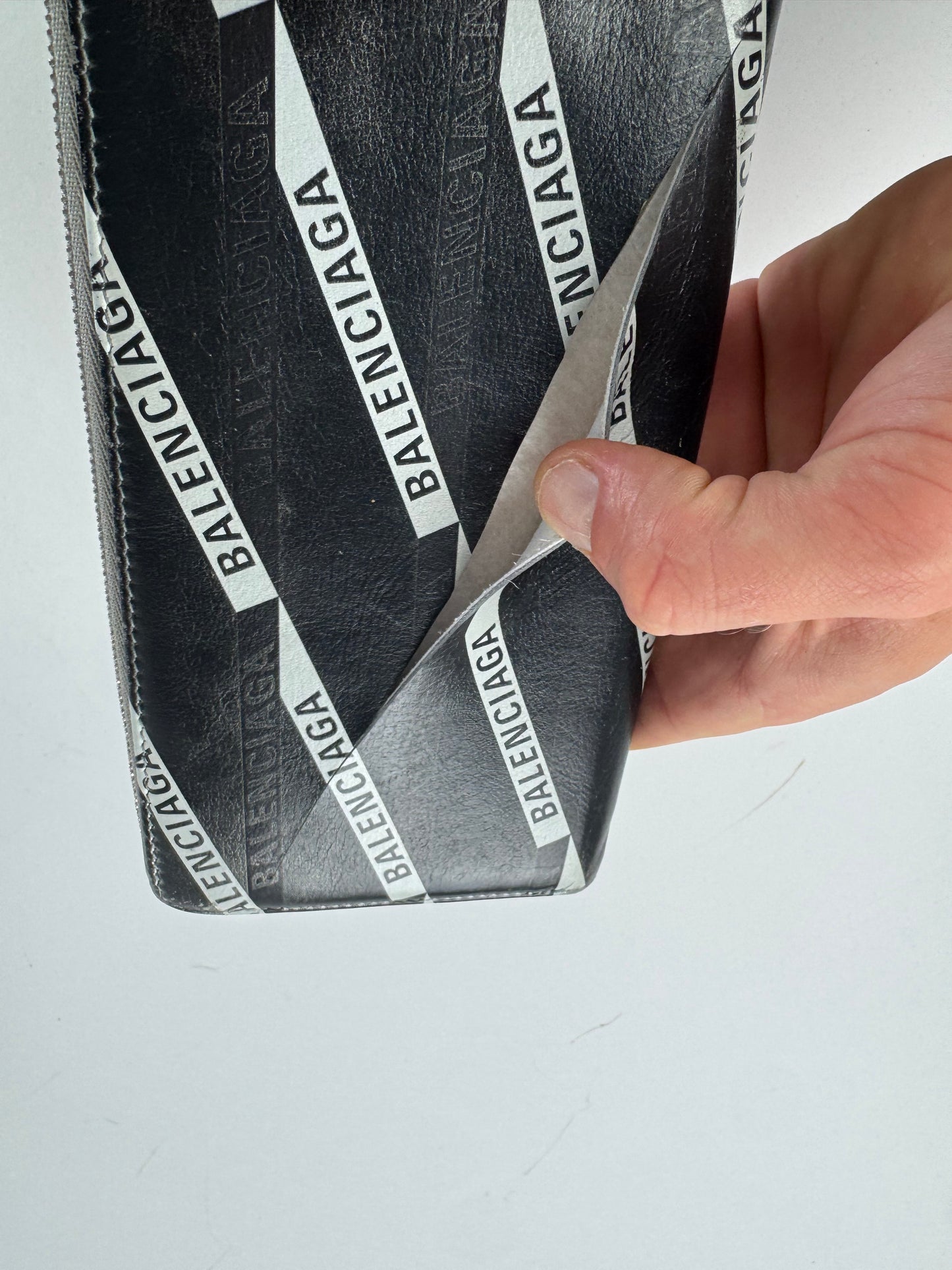 Vintage Balenciaga Zippy Leather Wallet Black