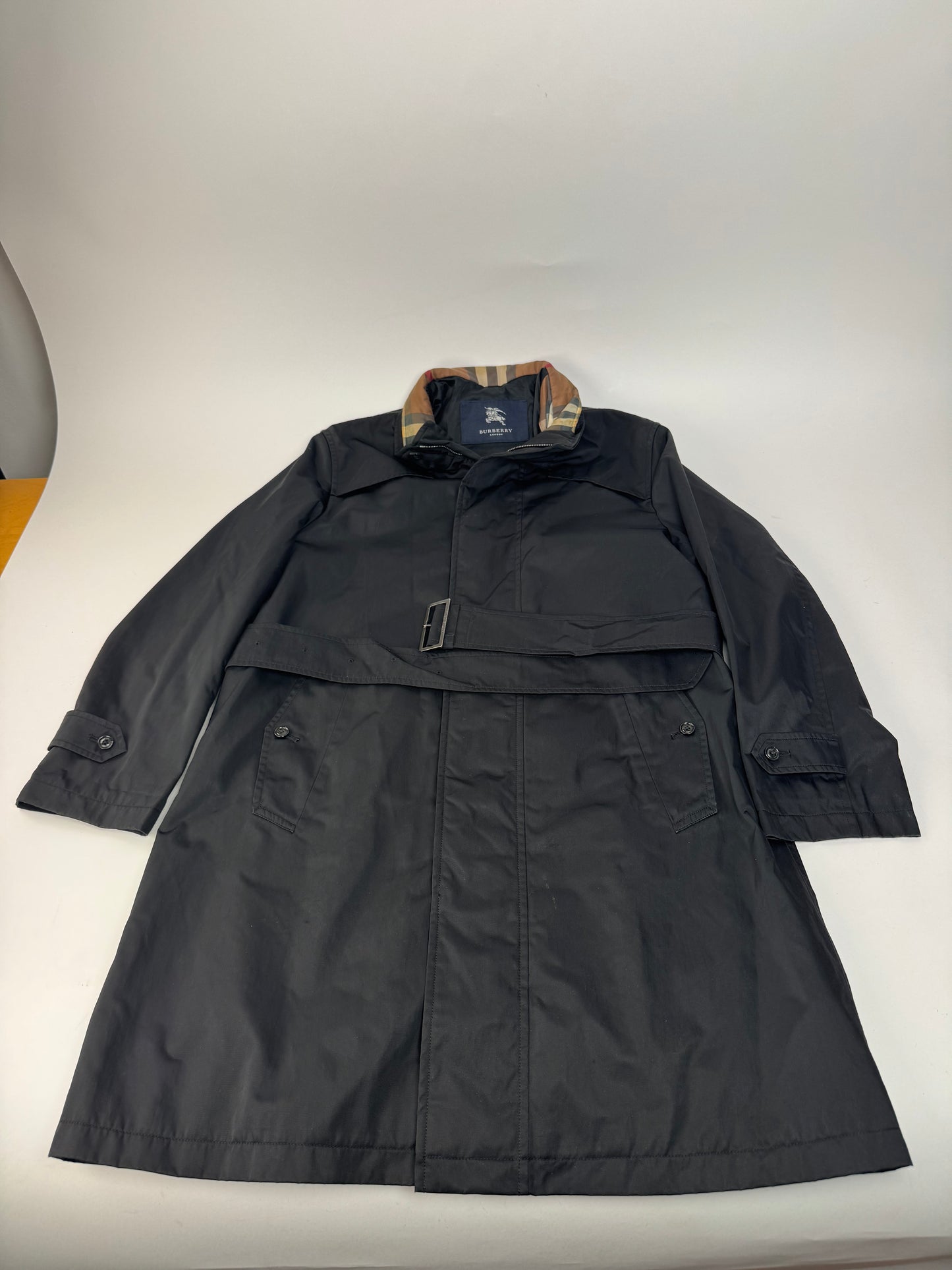 Vintage Burberry Trenchcoat Black
