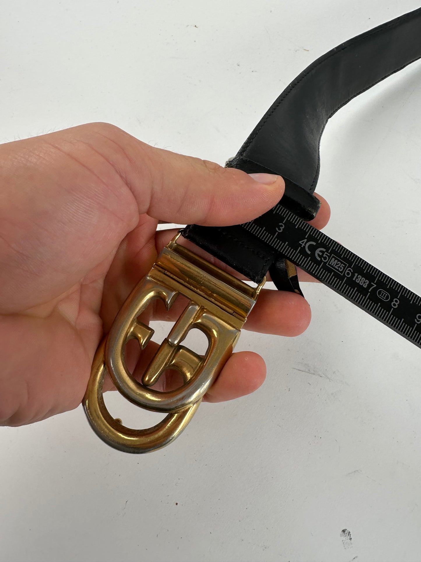 Vintage Gucci GG Logo Leather Belt Black Gold