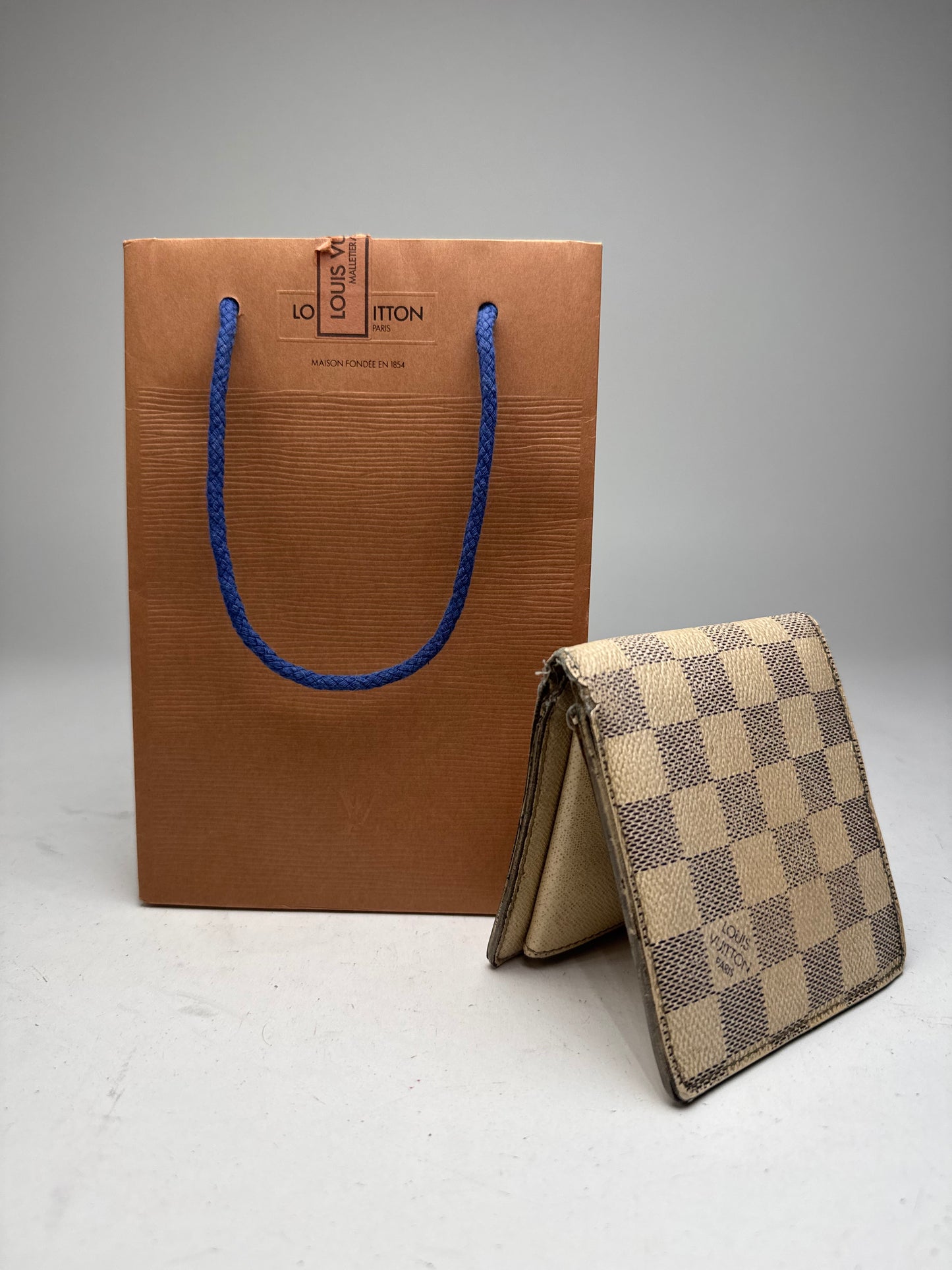 Vintage Louis Vuitton Damier Monogram Flapable Wallet Grey White