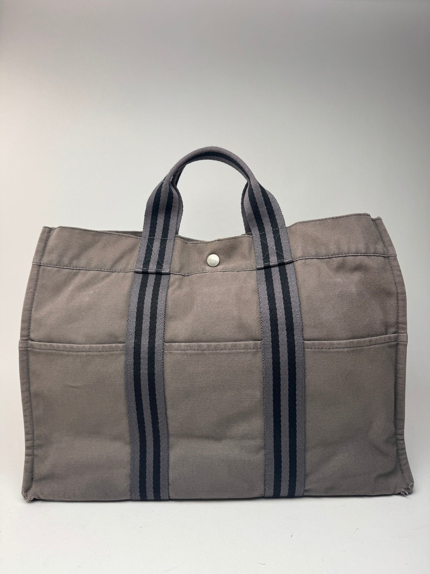Sac cabas vintage Hermès en toile gris noir