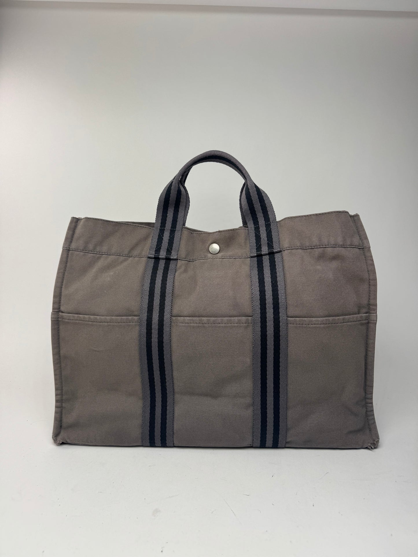 Sac cabas vintage Hermès en toile gris noir