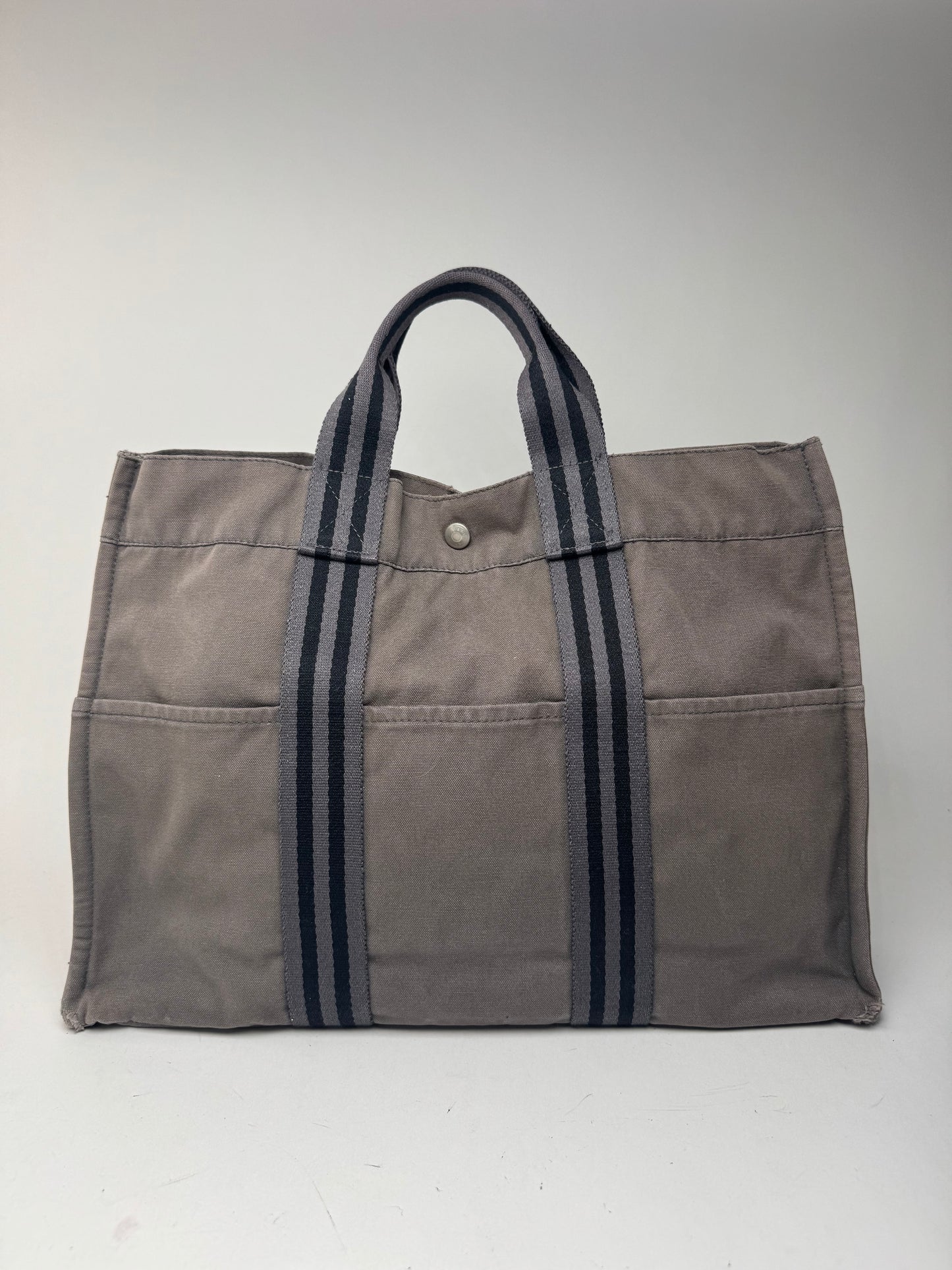 Sac cabas vintage Hermès en toile gris noir