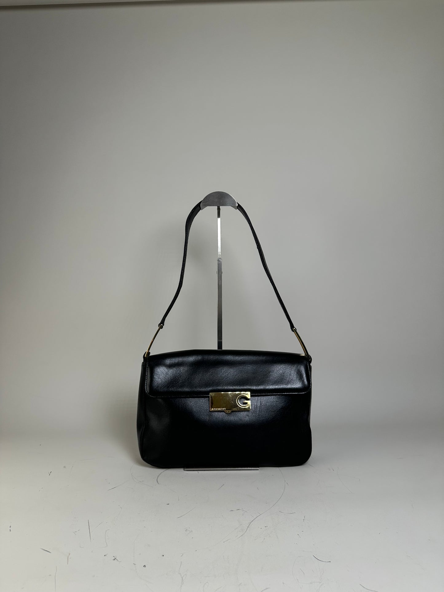 Vintage Givenchy Smooth Leather Shoulder Bag Black Gold