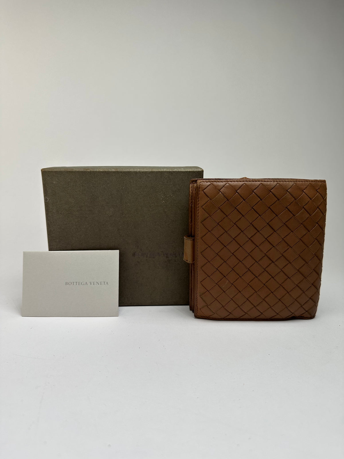 Vintage Bottega Veneta Intrecciato Bifold Wallet Early 2000s Tan