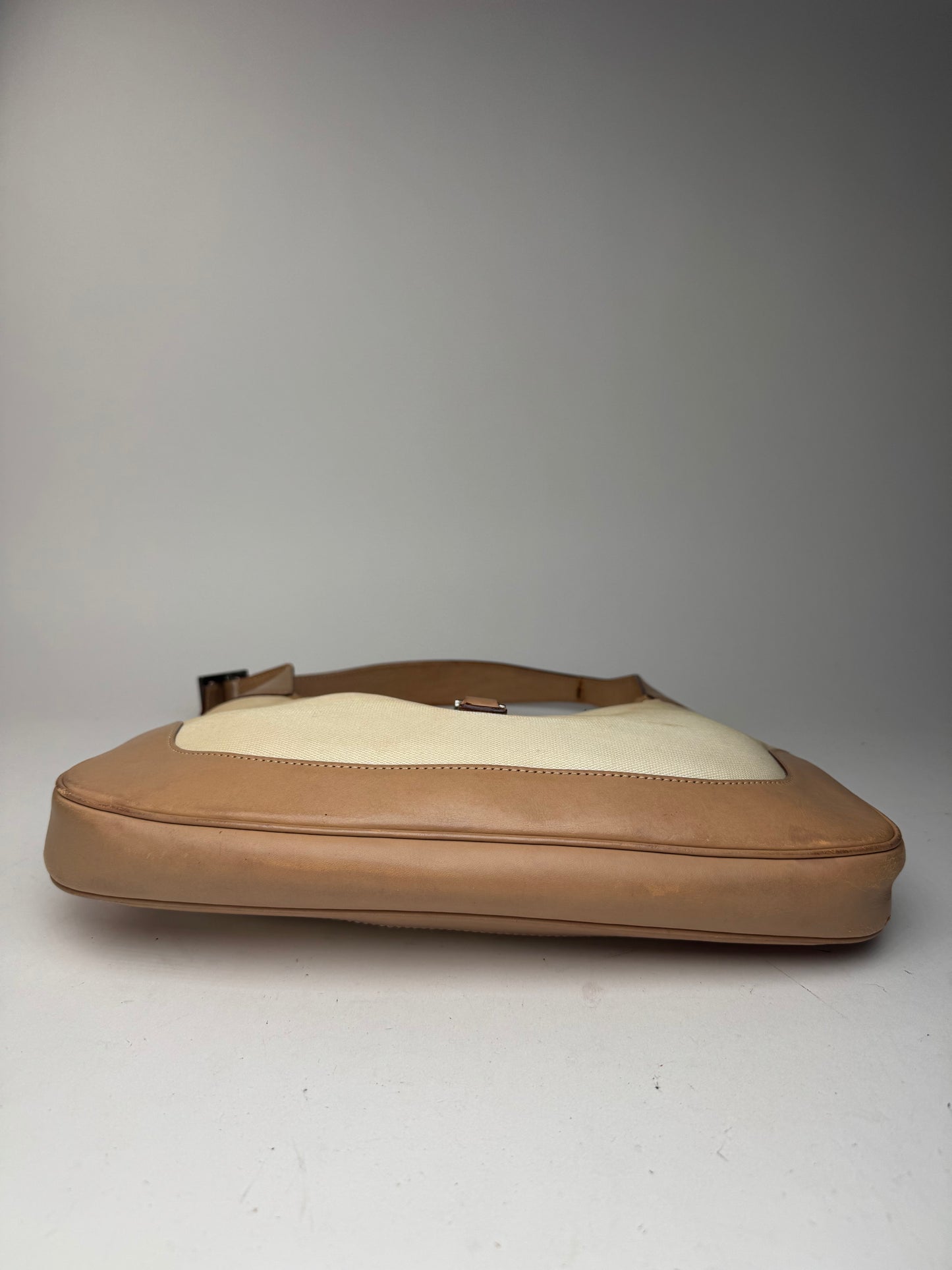 Sac Gucci Jackie vintage beige marron