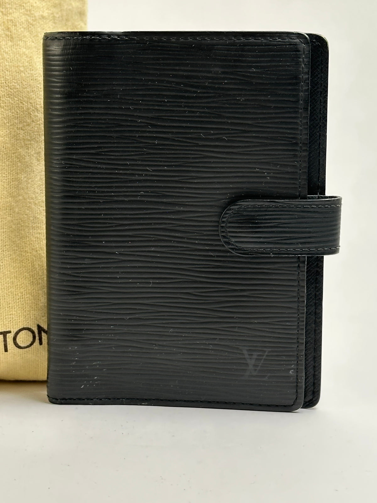 Vintage Louis Vuitton Epi Leather Ring Binder Wallet Late 1990s Black