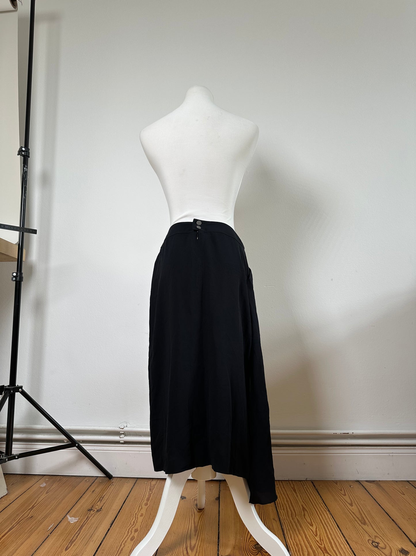 Vintage Chanel Silk Skirt Black M