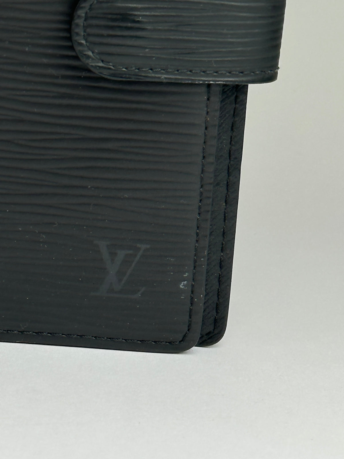 Vintage Louis Vuitton Epi Leather Ring Binder Wallet Late 1990s Black