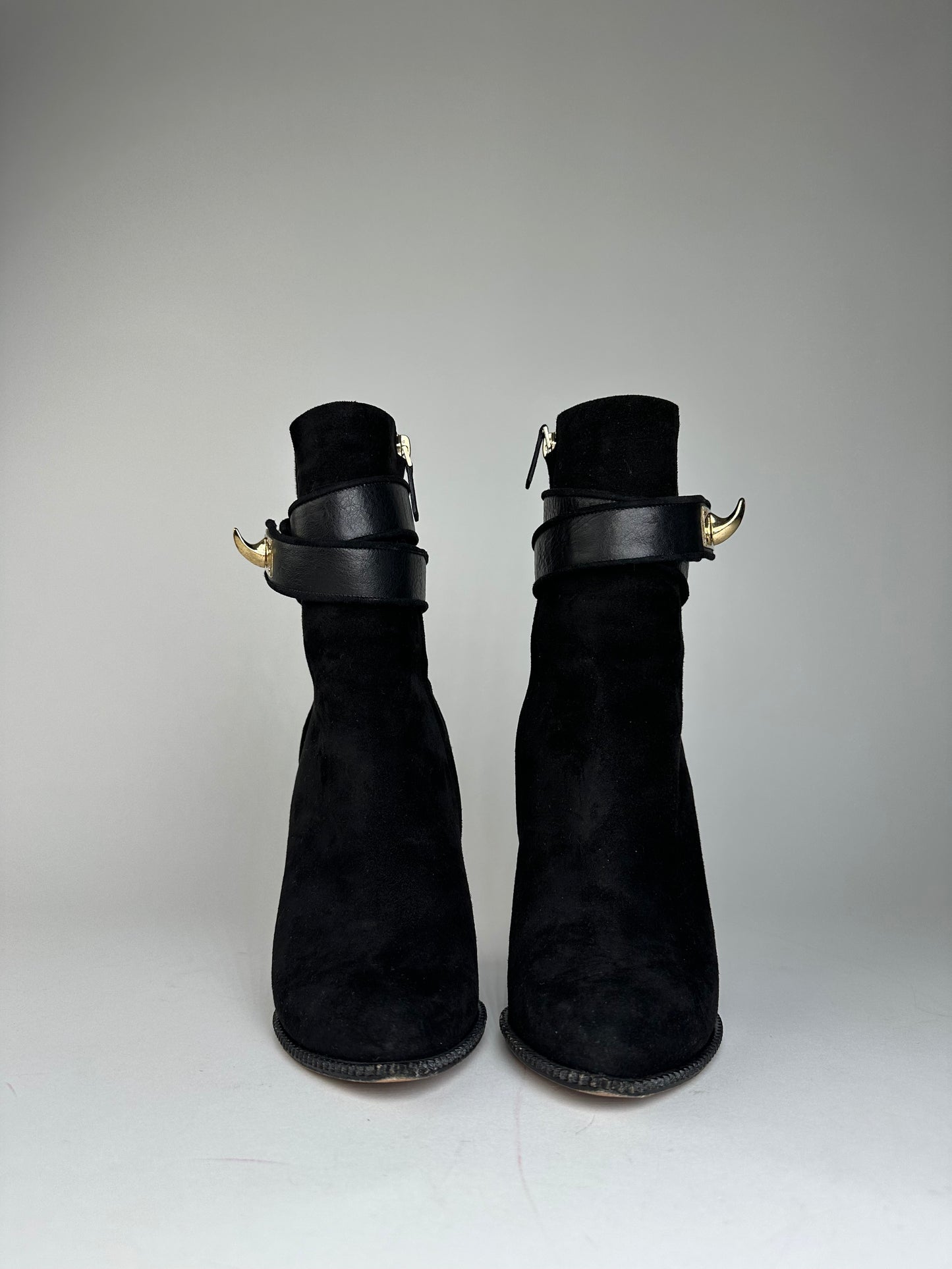 Vintage Givenchy Heeled Suede Leather Boots Black EU36