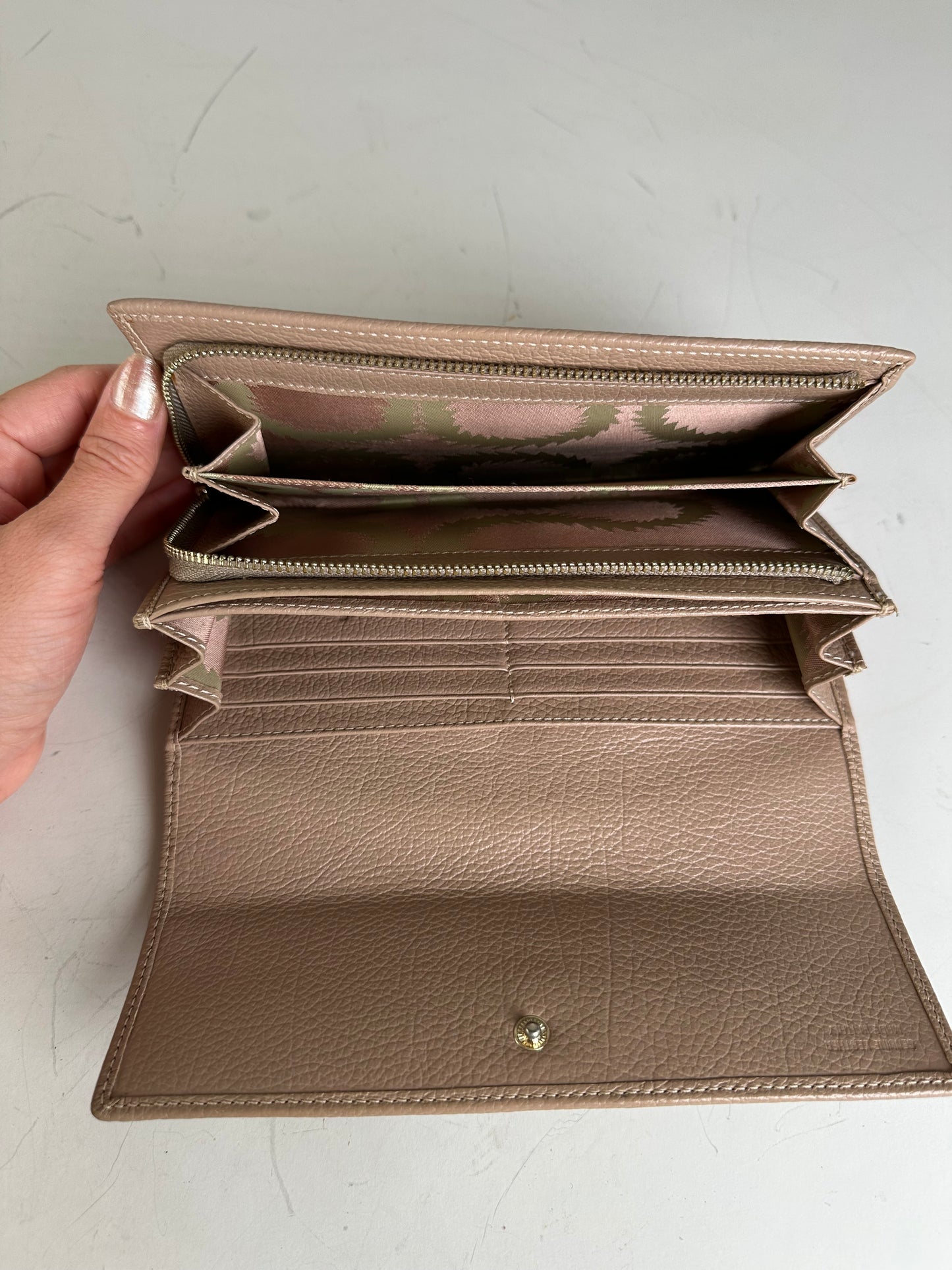 Vintage Vivienne Westwood Leather Wallet Beige Gold Clasp