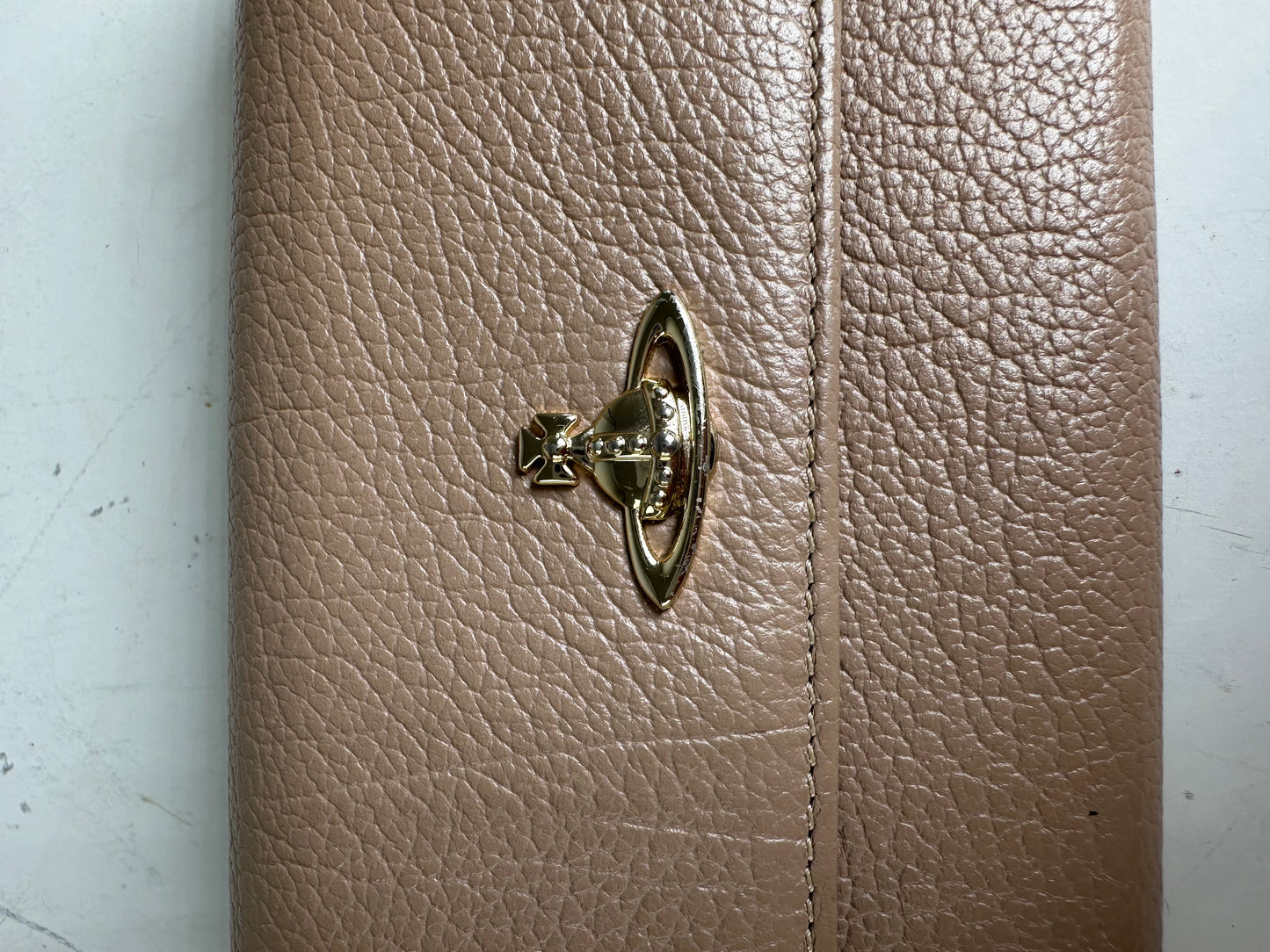 Vintage Vivienne Westwood Leather Wallet Beige Gold Clasp