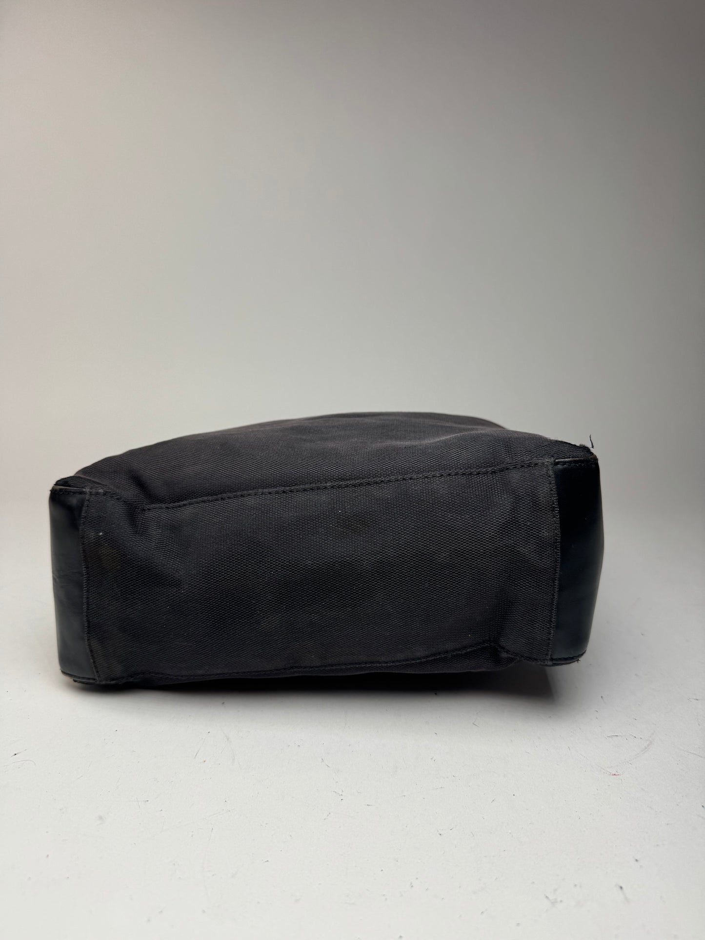 Sac vintage Gucci en cuir et coton noir