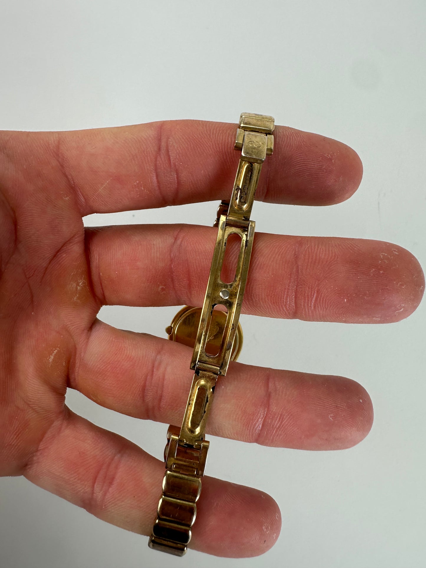Vintage Gucci Gold Metal Bracelet Watch c. 1990s Gold