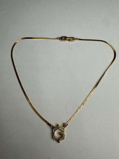 Vintage Givenchy Gold Pleated Collier Golden