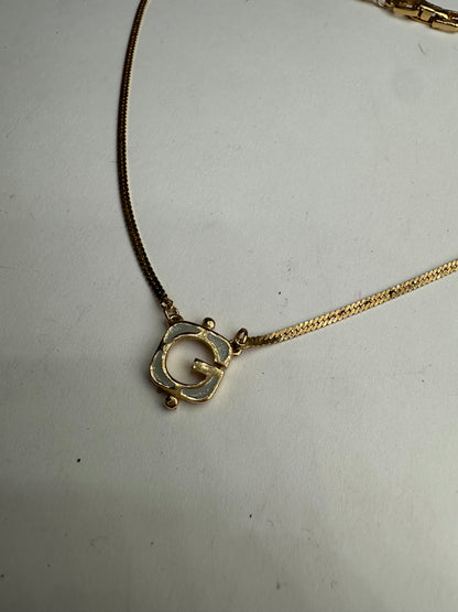 Vintage Givenchy Gold Pleated Collier Golden