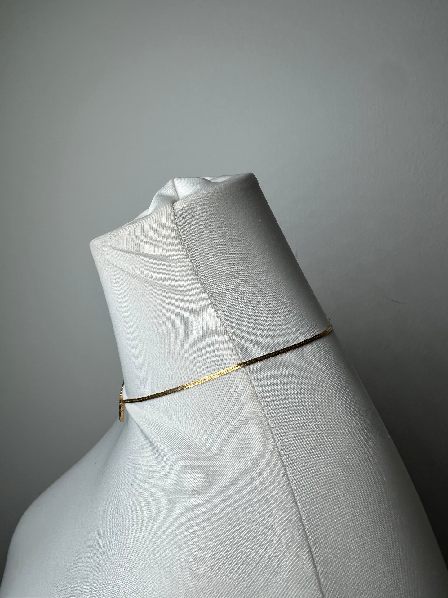 Vintage Givenchy Gold Pleated Collier Golden
