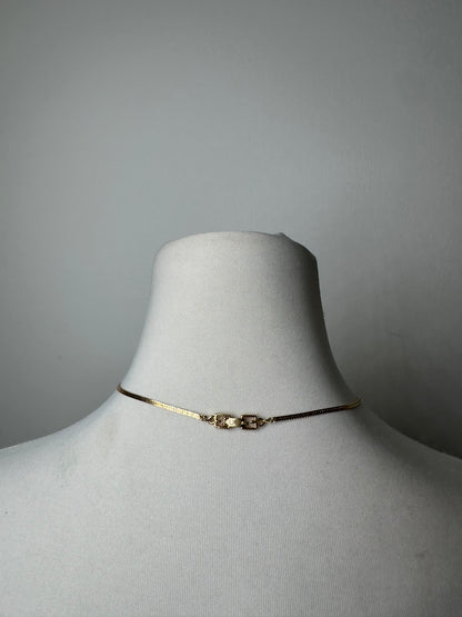 Vintage Givenchy Gold Pleated Collier Golden