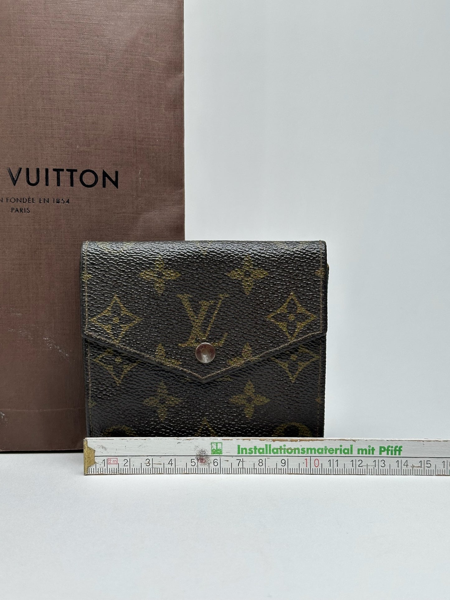 Vintage Louis Vuitton Monogram Leather wallet brown