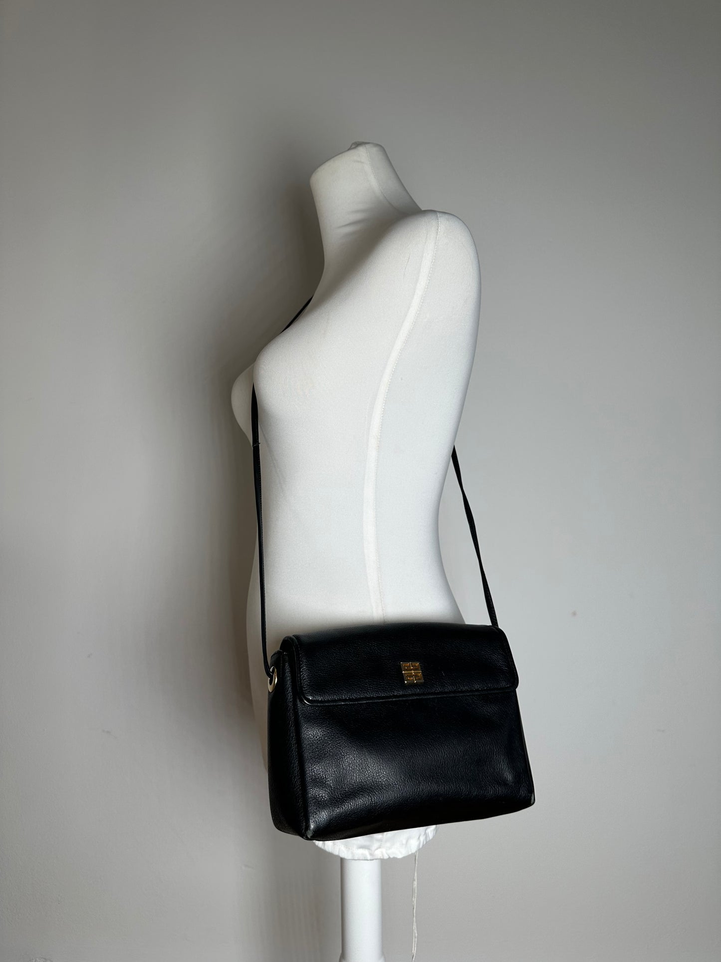 Vintage Givenchy Leather Shoulder Bag Black