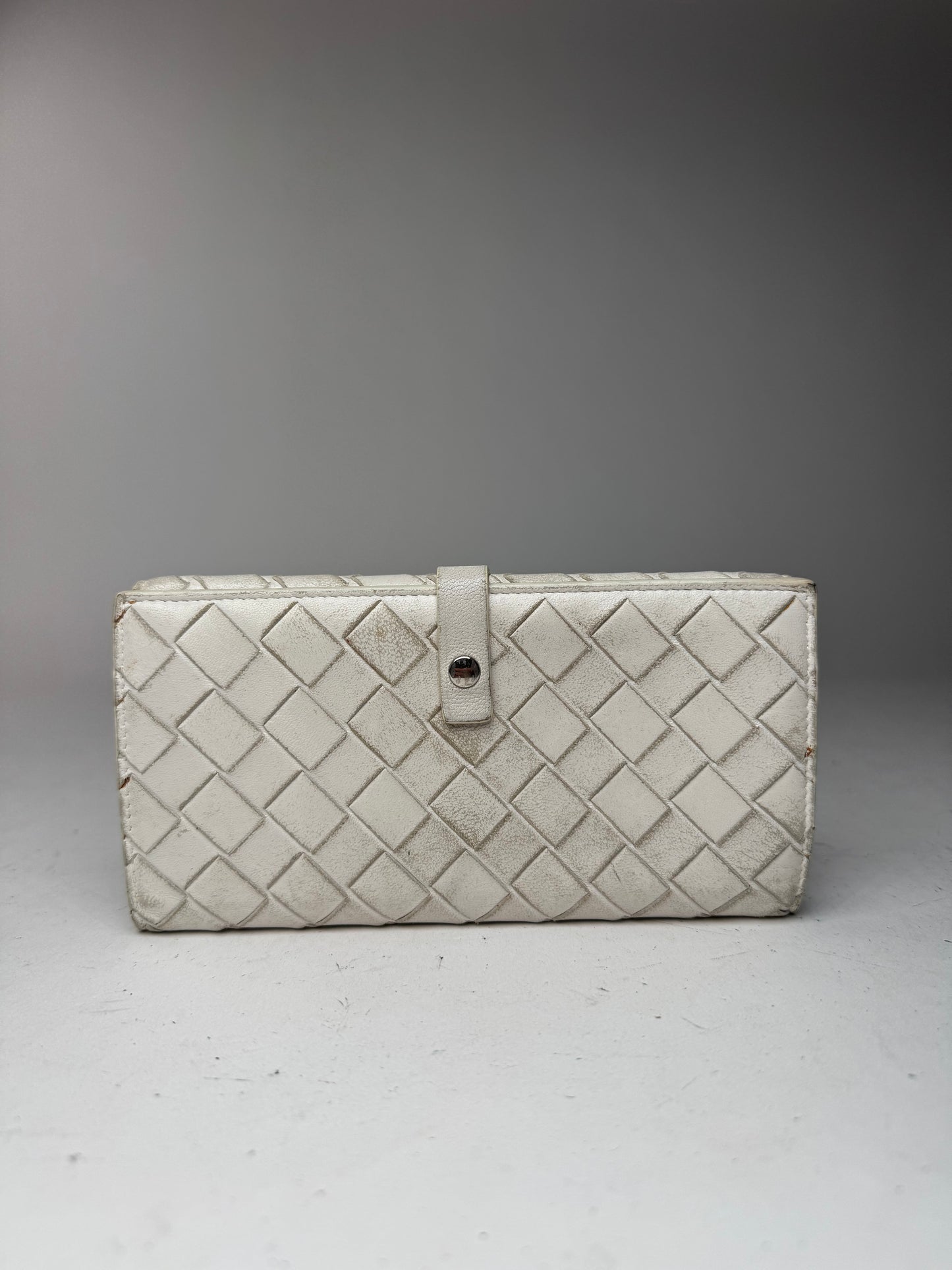 Vintage Bottega Veneta leather wallet white
