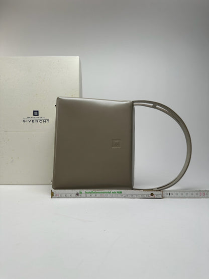 Sac vintage Givenchy en cuir verni 4G gris