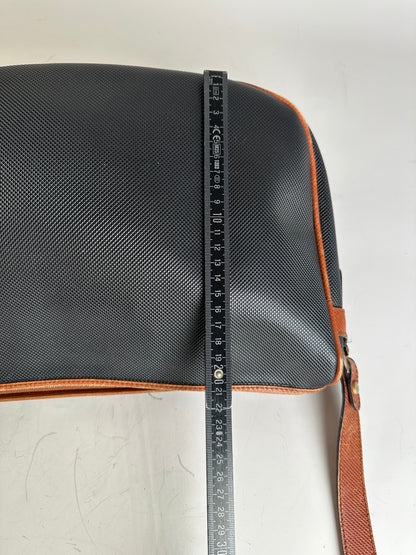 Vintage Bottega Veneta Woven Leather Shoulder Bag Black Brown