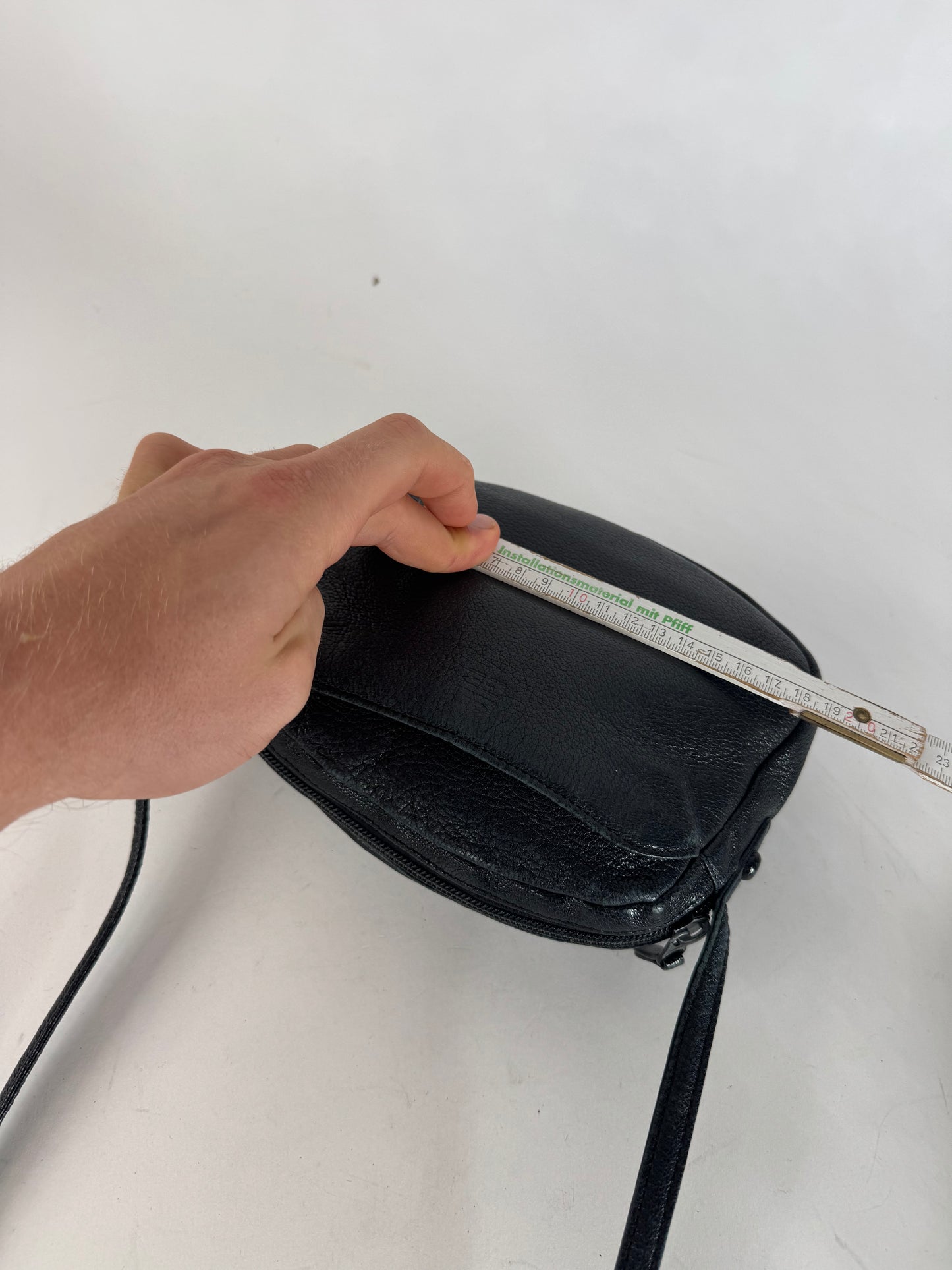Vintage Givenchy 4G Leather Crossbody / Shoulder Bag Black