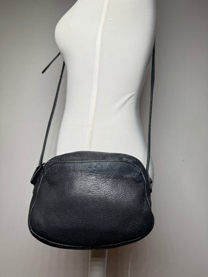 Vintage Givenchy 4G Leather Crossbody / Shoulder Bag Black