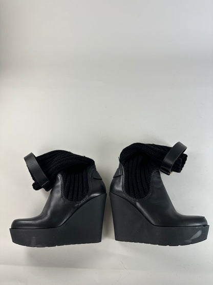 Vintage Gucci Leather Knit Ankle Boots Black Gold EU37