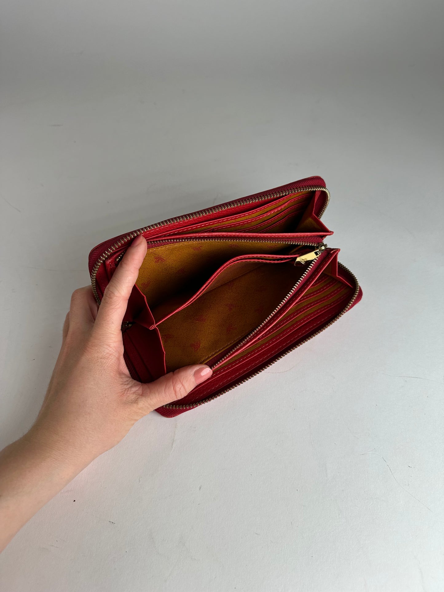 Vintage Vivienne Westwood Zippy Leather Wallet Red