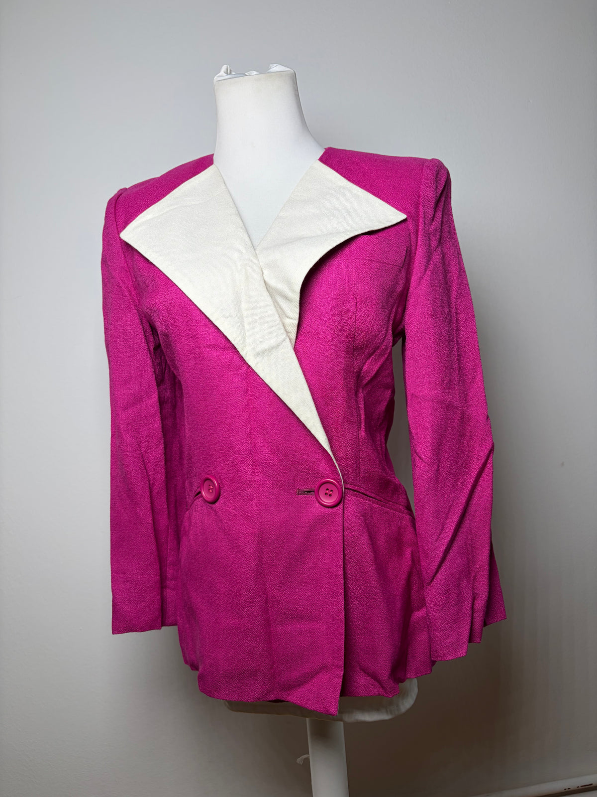 Vintage Dior Fuchsia Linen Blend Blazer Late 1980s–Early 1990s S