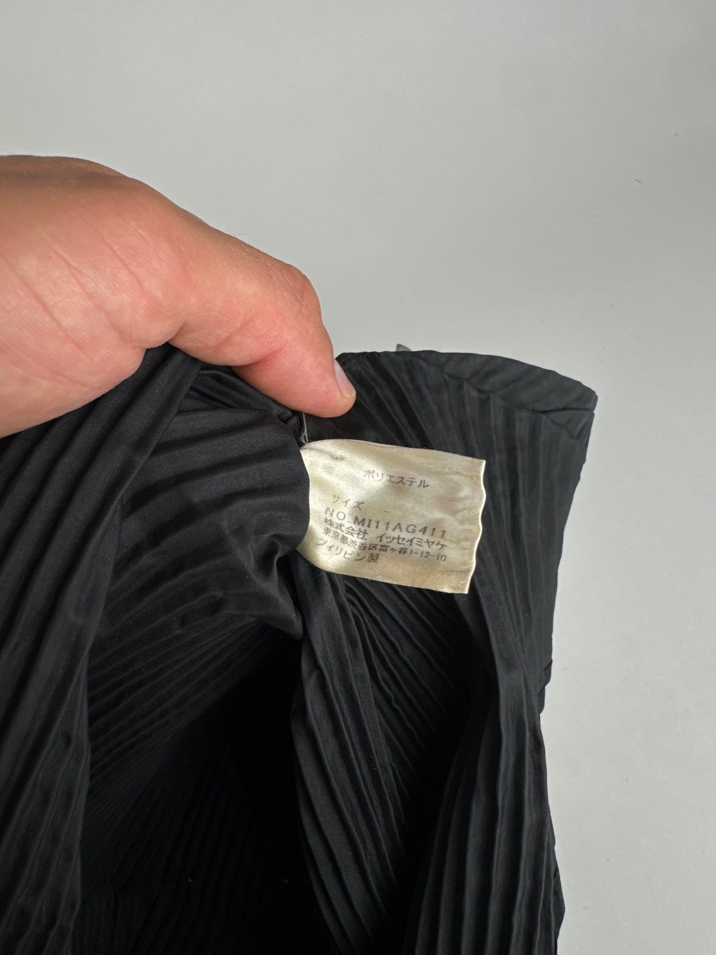 Sac à main plissé vintage Issey Miyake noir