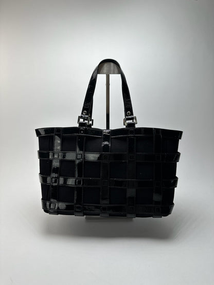 Sac cage vintage en cuir verni Courreges noir