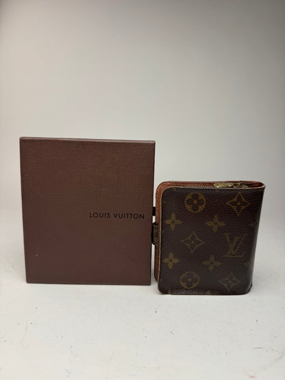 Vintage Louis Vuitton monogram leather zippy wallet brown