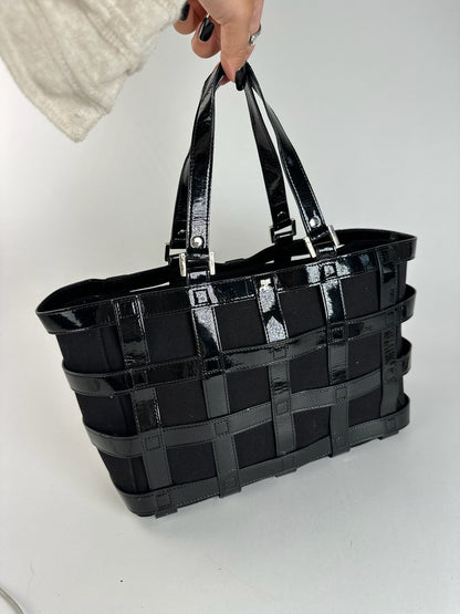 Sac cage vintage en cuir verni Courreges noir