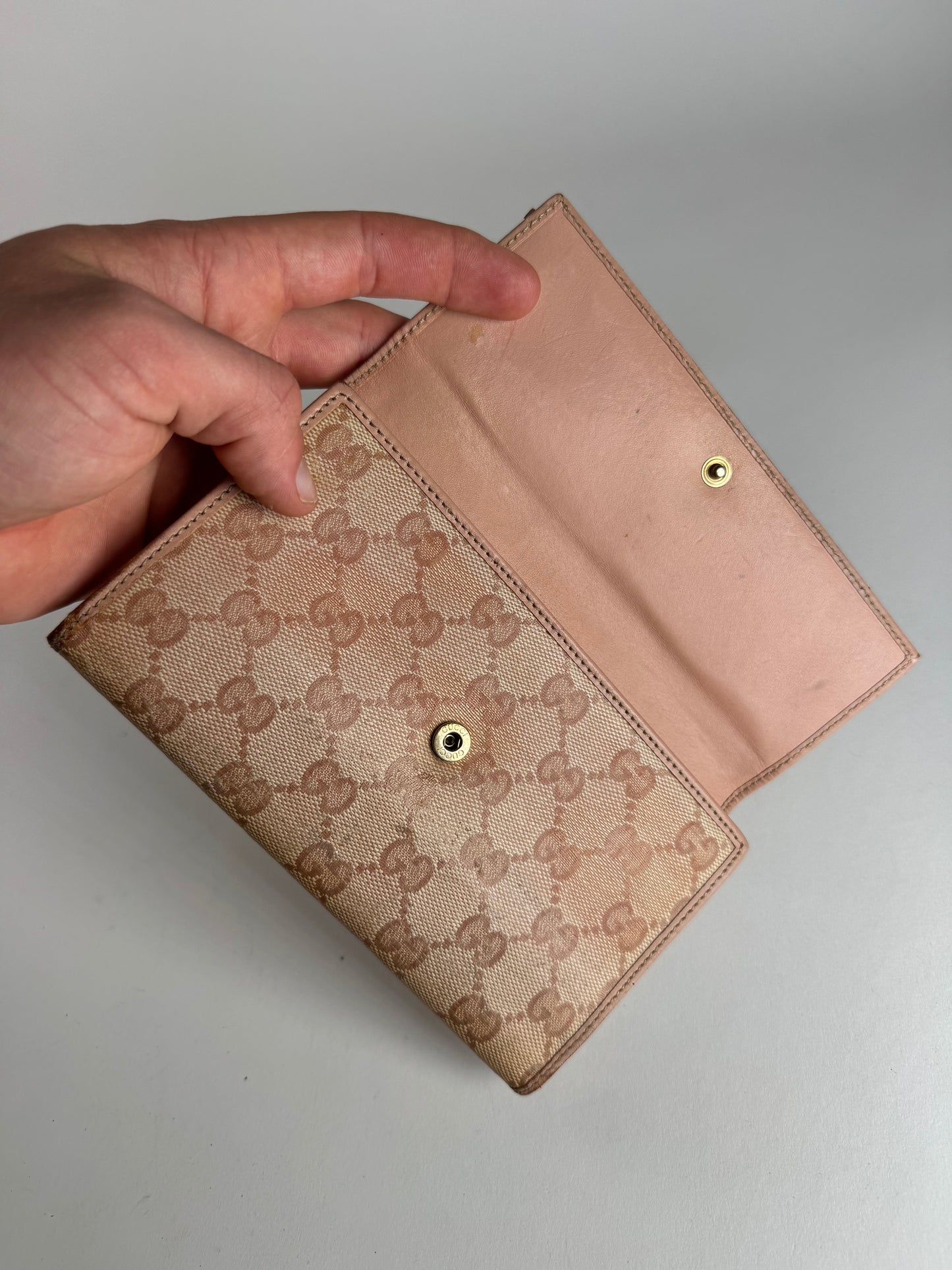 Vintage Gucci Monogram Wallet beige pink