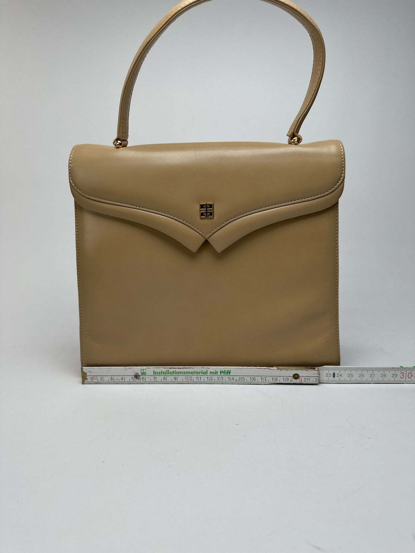 Sac vintage en cuir beige Givenchy