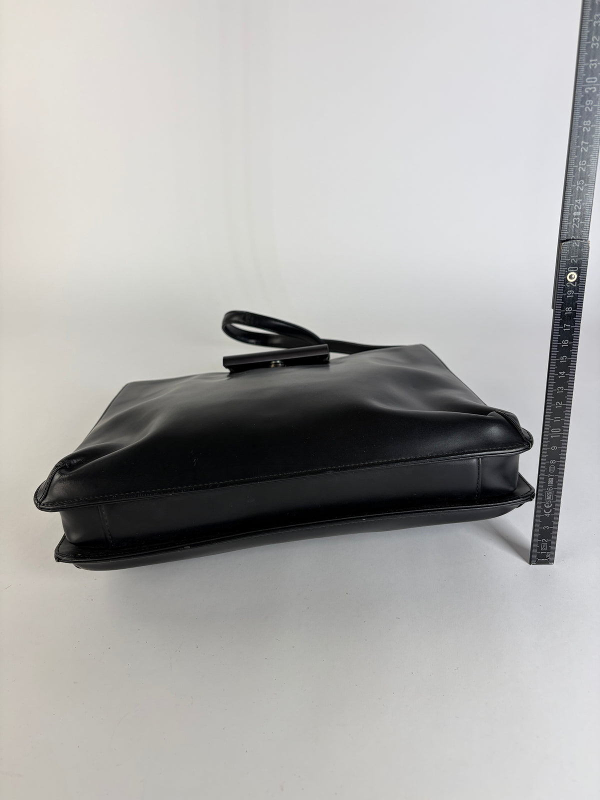 Vintage Givenchy Horizon Leather Structured Shoulder Bag Black