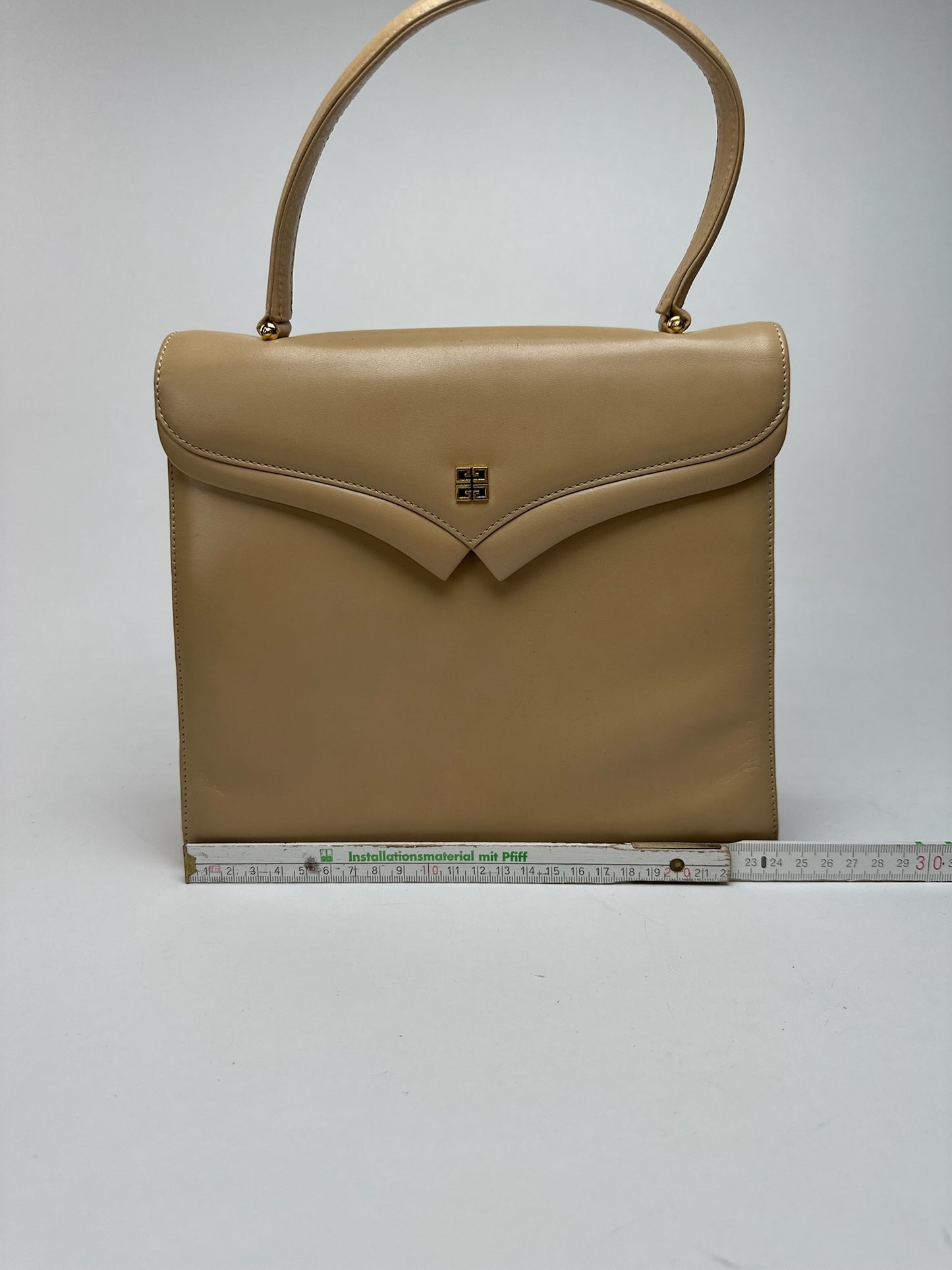 Sac vintage en cuir beige Givenchy