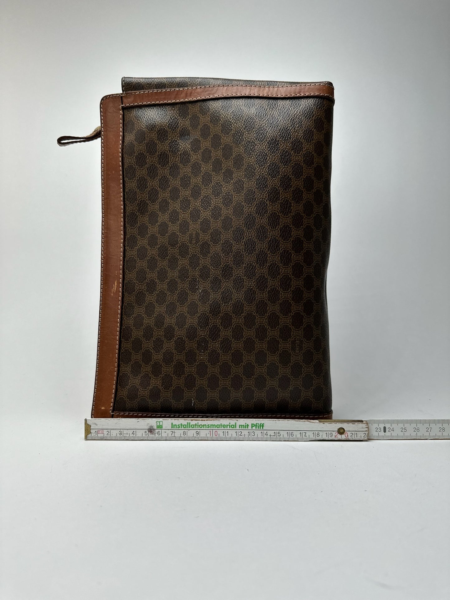 Pochette vintage en cuir Monogram Celine marron