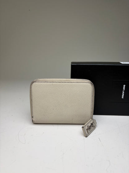 Vintage Sain Pebbled Leather Wallet Cream Silver