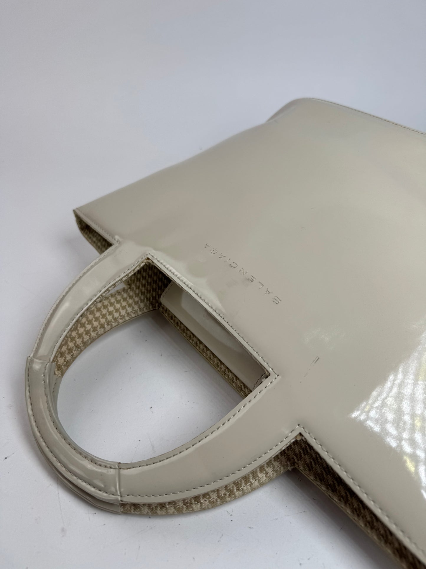 Sac Balenciaga vintage en cuir verni blanc